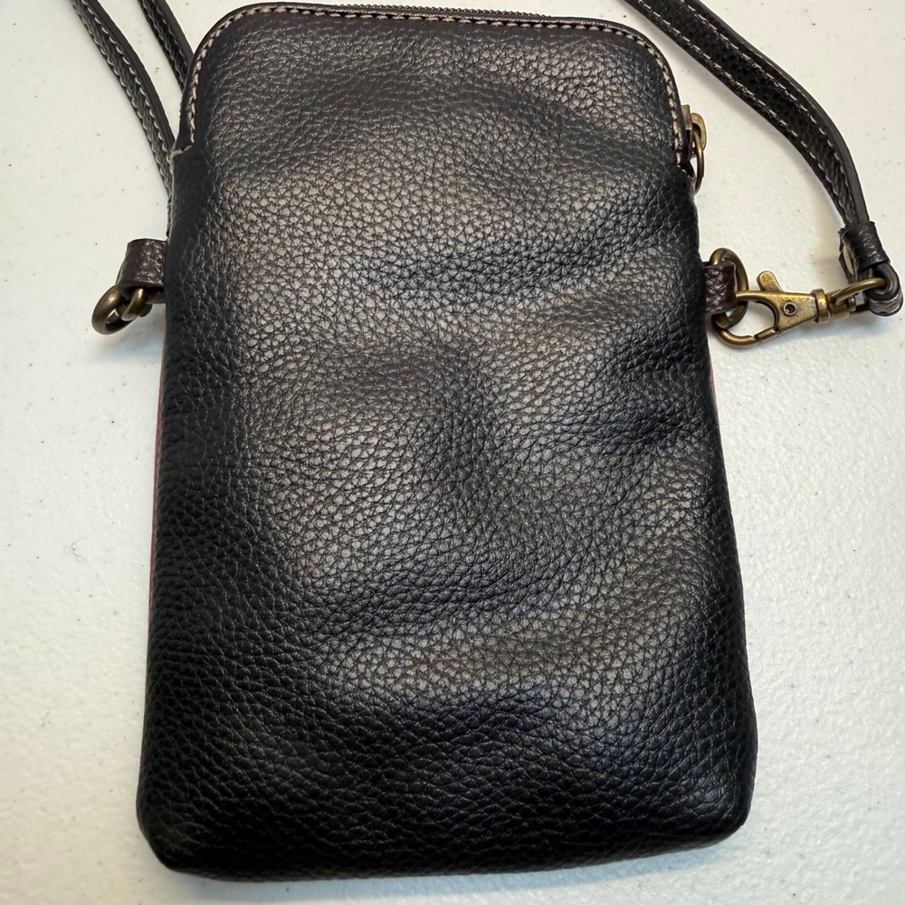 Chala Dazzled Paisley Swirl Cell Phone Corssbody Bag - Picture 2 of 16